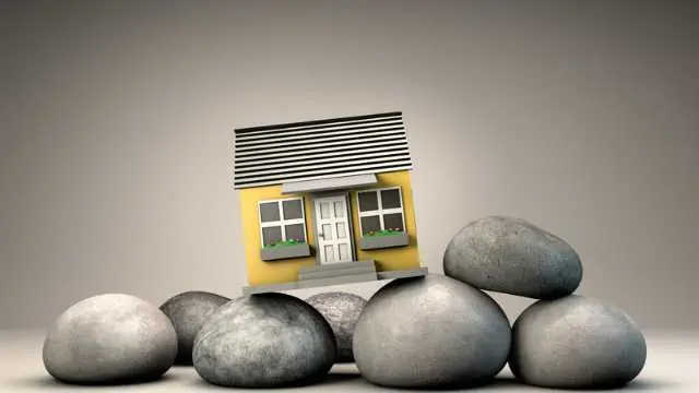 Seeing a house foundation in a dream