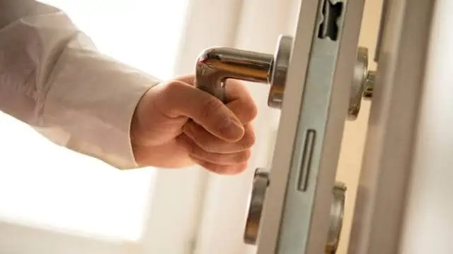 Biblical meaning of standing at a door in a dream