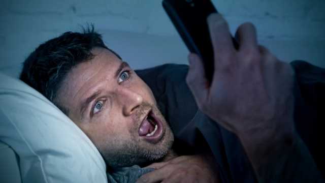 Watching porn in a dream
