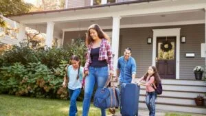 Dream of vacating a house