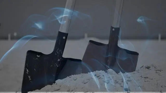 11 Biblical Meaning of Dreaming of a Spade