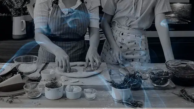 27 Biblical Meaning of Dreaming of Cooking