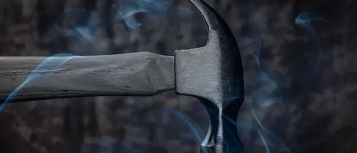 13 Biblical Meaning of Dreaming of a Hammer