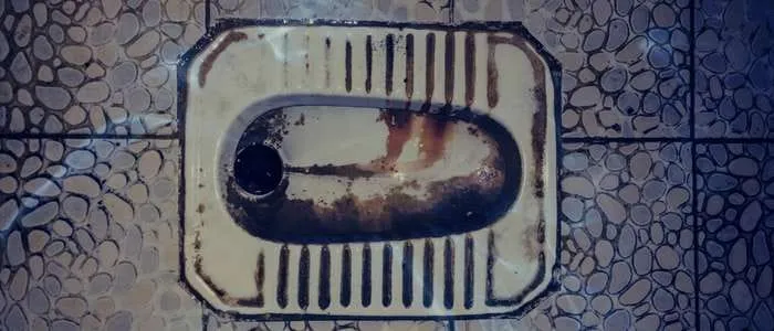 10 Spiritual Meaning of a Dirty Toilet in a Dream